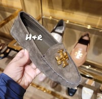 حذاء توري بورش