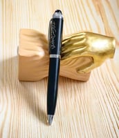 قلم الطبقة المخملية 4