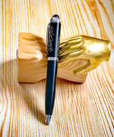 قلم الطبقة المخملية 4