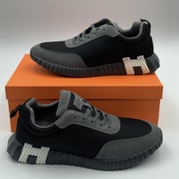 حذاء ارميز اسود Bouncing sneaker