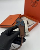 تعليقة ايرميز ازرق غامق Oran Nano