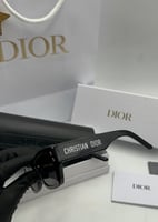 نظارة ديور وأسود مربعة