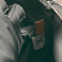 شنطة لوي فيتون لون أسود