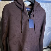 جاكيت لويس فنيون بني مخمل من الداخل