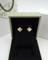 حلق فان كليف ابيض