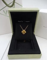 سلسال فان كليف بني