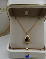 سلسال بوشرون ذهبي بجوهرة سماوية كبيرة