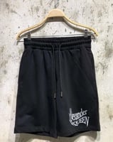 شورت ألكساندر مكوين اسود