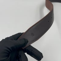 حزام فالنتينو بني