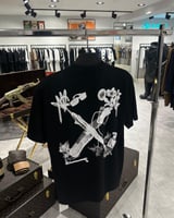 تيشيرت اوف وايت اسود