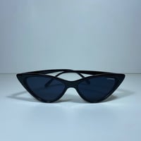 نظارة شانيل لون أسود