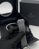 ساعة هوبلت رمادي