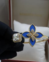 سوارة روبرتو كوين معصم ازرق و ذهبي