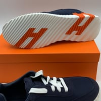 حذاء ارميز كحلي Bouncing sneaker