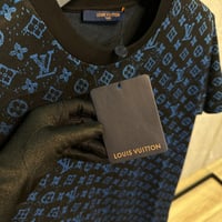 تيشيرت لويس فيتون ازرق