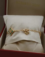 سوارة روبرتو كوين اخضر فاتح