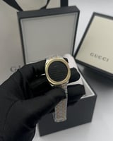 ساعة قوتشي سوداء