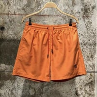 شورت ارميز برتقالي