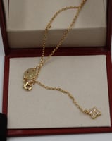 سلسال روبرتو كوين ذهبي سادة صغير