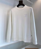 سويتر لويس فيتون ابيض