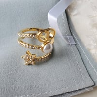 خاتم ديور لون ذهبي