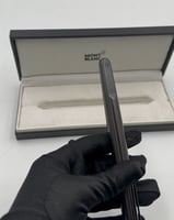 قلم مون بلان لون أسود