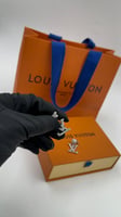 حلق لويس فيتون فضي