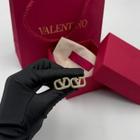 حلق فالنتينو ذهبي بكرستال