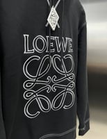 هودي لويفي اسود بشعار كبير