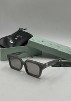 نظارة اوف وايت