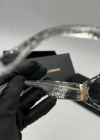 نظارة دولتشي اند قابانا شفافه