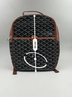 شنطة ظهر جويارد لون بني