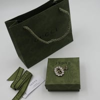 حلق قوتشي ذهبي