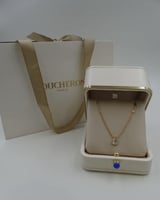 سلسال بوشرون ذهبي بجوهرة شفافه