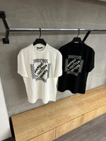 تيشيرت لويس فيتون ابيض مطرز