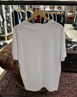 تيشيرت جيفنشي ابيض