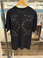 تيشيرت اوف وايت اسود بنجوم