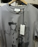 تيشيرت قوتشي رمادي