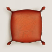 صينية فاخرة لحفظ الإكسسوارات من ارميز