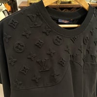 تيشيرت لويس فيتون اسود