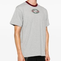 تيشيرت قوتشي رمادي