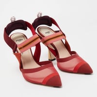 كعب فندي احمر