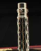 قلم كارتييه اسود وفضي