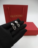 حلق فالنتينو فضي بكرستال