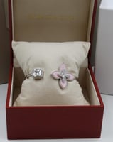 سوارة روبرتو كوين معصم وردي و فضي