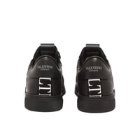 حذاء فالنتينو لون أسود