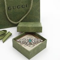 مشبك شعر قوتشي