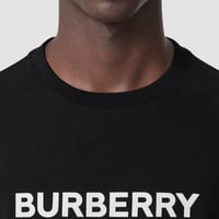 تيشيرت بربري أسود بشعار BURBERRY