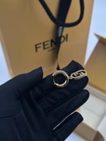 حلق فندي ذهبي