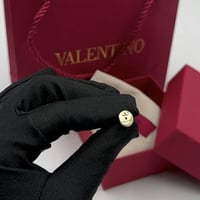 حلق فالنتينو ذهبي لؤلؤ